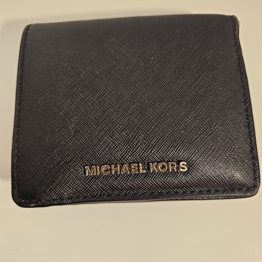 Michael Kors Black Leather Wallet EUC